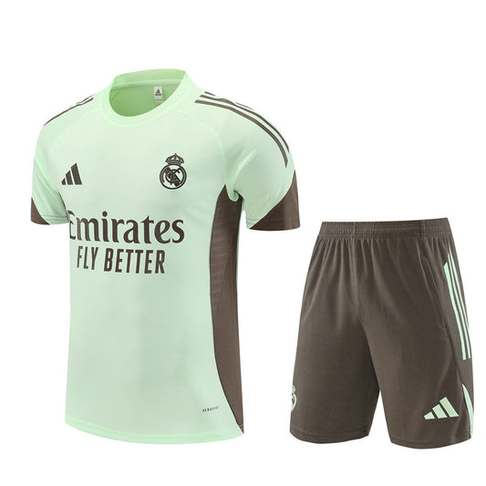 CAMISETA Y PANTALÓN CORTO ENTRENAMIENTO REAL MADRID 25/26