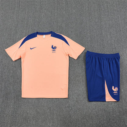 CAMISETA Y PANTALÓN CORTO DE ENTRENAMIENTO FRANCIA NIÑO 25/26