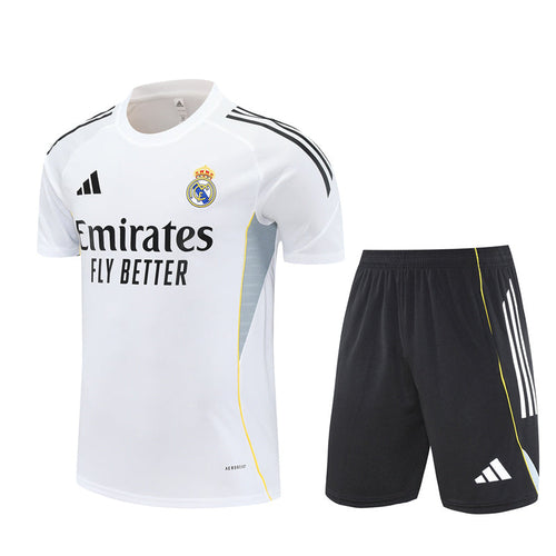 CAMISETA Y PANTALÓN CORTO ENTRENAMIENTO REAL MADRID 25/26