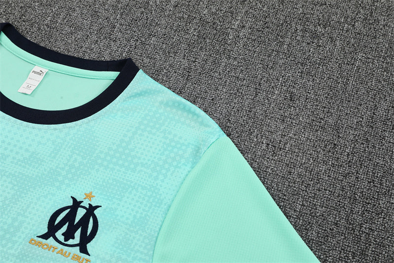 CAMISETA Y PANTALONES CORTOS PARA NIÑOS OLYMPIQUE DE MARSEILLE 25/26