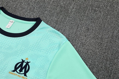 CAMISETA Y PANTALONES CORTOS PARA NIÑOS OLYMPIQUE DE MARSEILLE 25/26