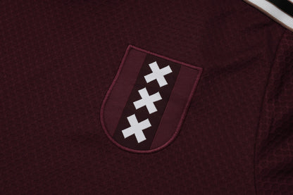CAMISETA Y PANTALÓN CORTO ENTRENAMIENTO AJAX 25/26