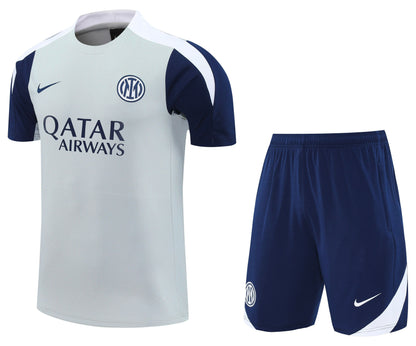 CAMISETA Y PANTALÓN CORTO ENTRENAMIENTO INTER 25/26