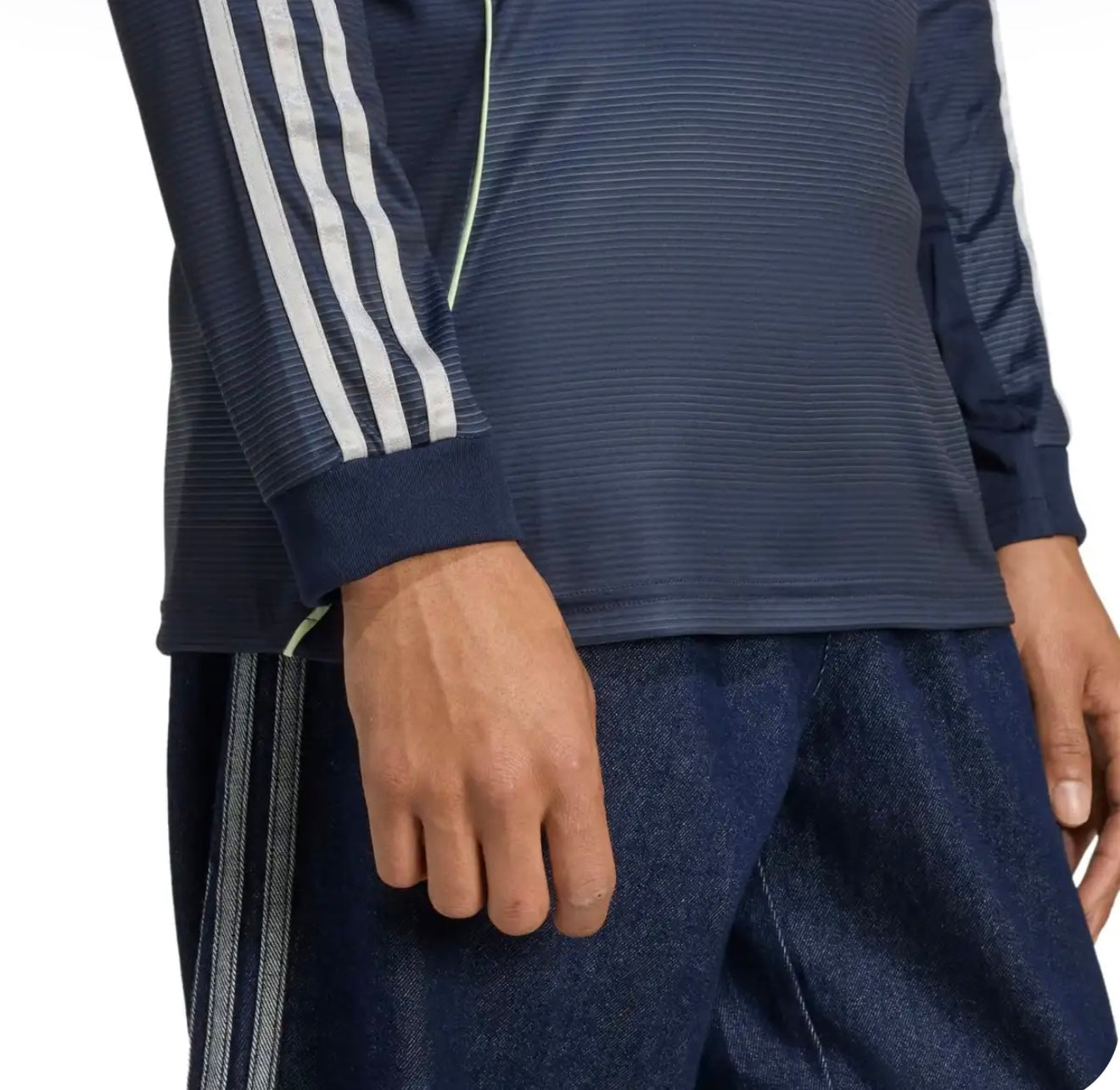 CAMISETA REAL MADRID AWAY 25/26 JUGADOR - MANGA LARGA