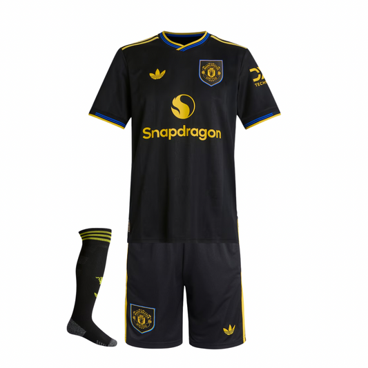 CAMISETA Y PANTALONES CORTOS PARA NIÑO MANCHESTER UNITED THIRD 25/26 - CON MEDIAS