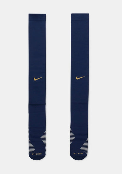 CAMISA E PANTALONES CORTOS PARA NIÑO FC BARCELONA HOME 24/25 - CON MEDIAS