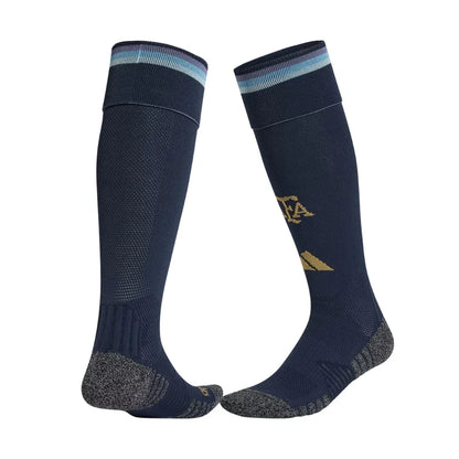 Calcetines de fútbol azul marino Argentina Mundial con detalles dorados y celeste, Reino del Futbol