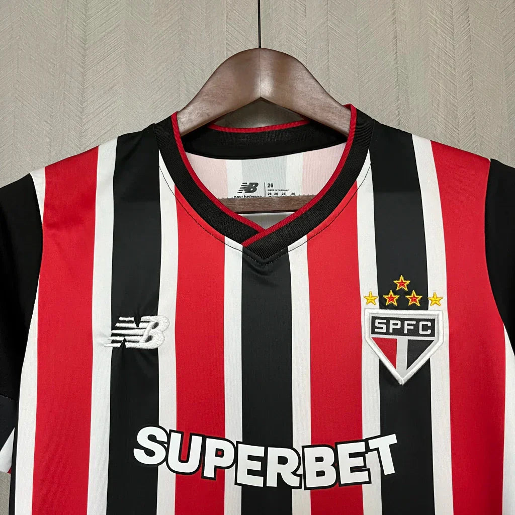CAMISETA Y PANTALON CORTO NIÑO SAO PAULO AWAY 24/25