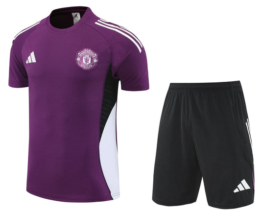 CAMISETA Y PANTALÓN ENTRENAMIENTO MANCHESTER UNITED 25/26