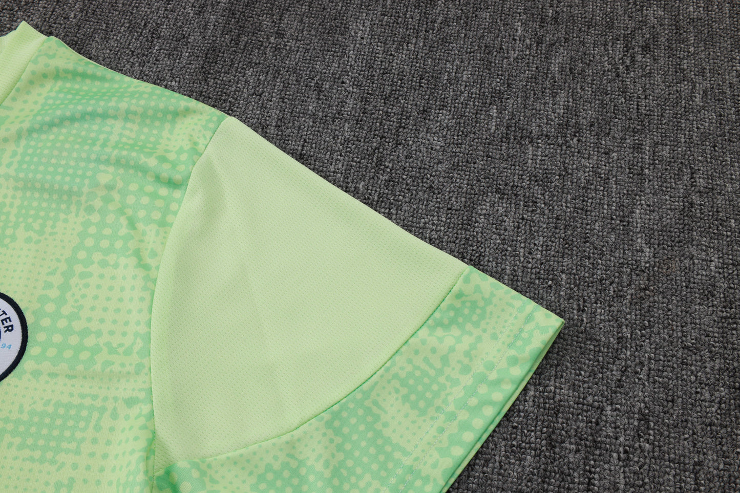 CAMISA E PANTALONES CORTOS PARA NIÑOS MANCHESTER CITY 25/26