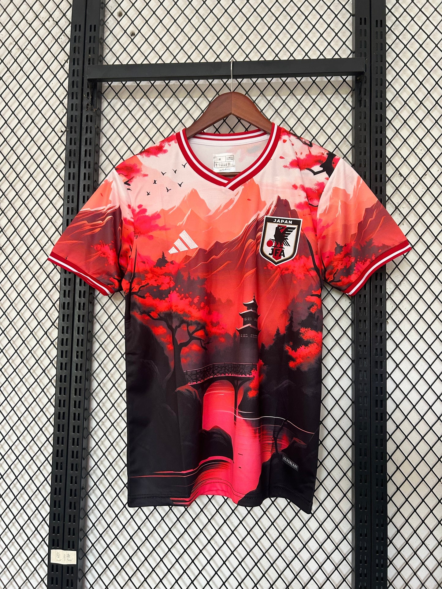 CAMISETA JAPON EDICIÓN ESPECIAL DRAGON BALL 25/26