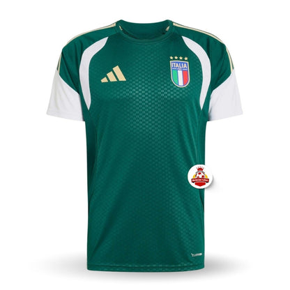 Camiseta verde Italia de futbol con escudo, detalles blancos y logo de Reino del Futbol