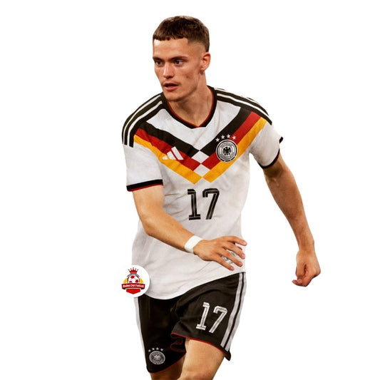 Jugador de fútbol con camiseta retro de Alemania número 17, Reino del Futbol