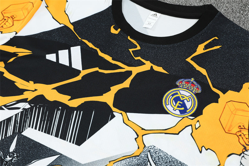 CAMISETA Y PANTALÓN CORTO ENTRENAMIENTO REAL MADRID MARVEL 25/26