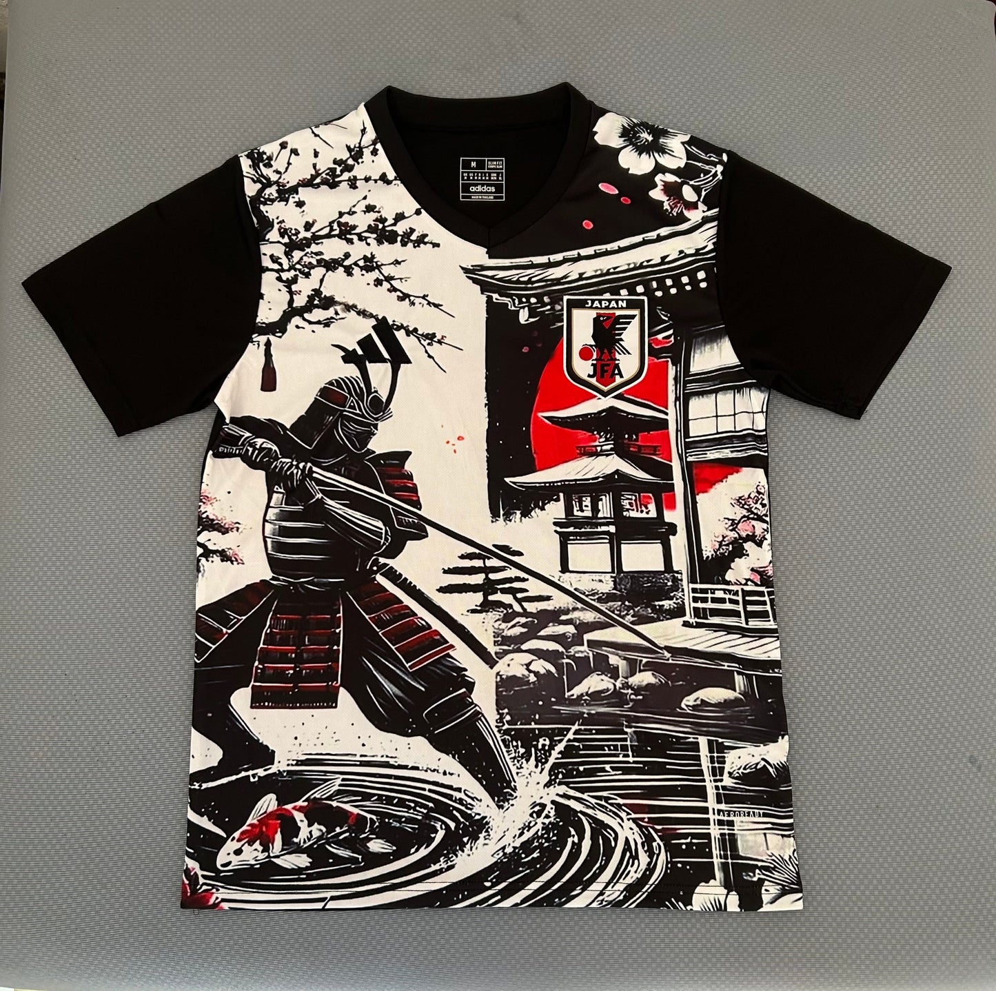 CAMISETA JAPON EDICIÓN ESPECIAL DRAGON BALL 25/26