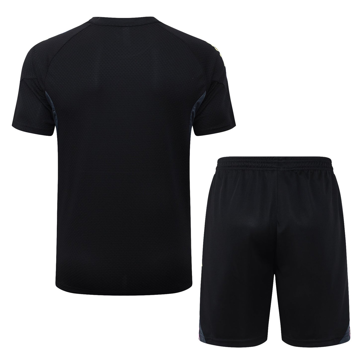 CAMISETA Y PANTALÓN CORTO ENTRENAMIENTO JUVENTUS 25/26