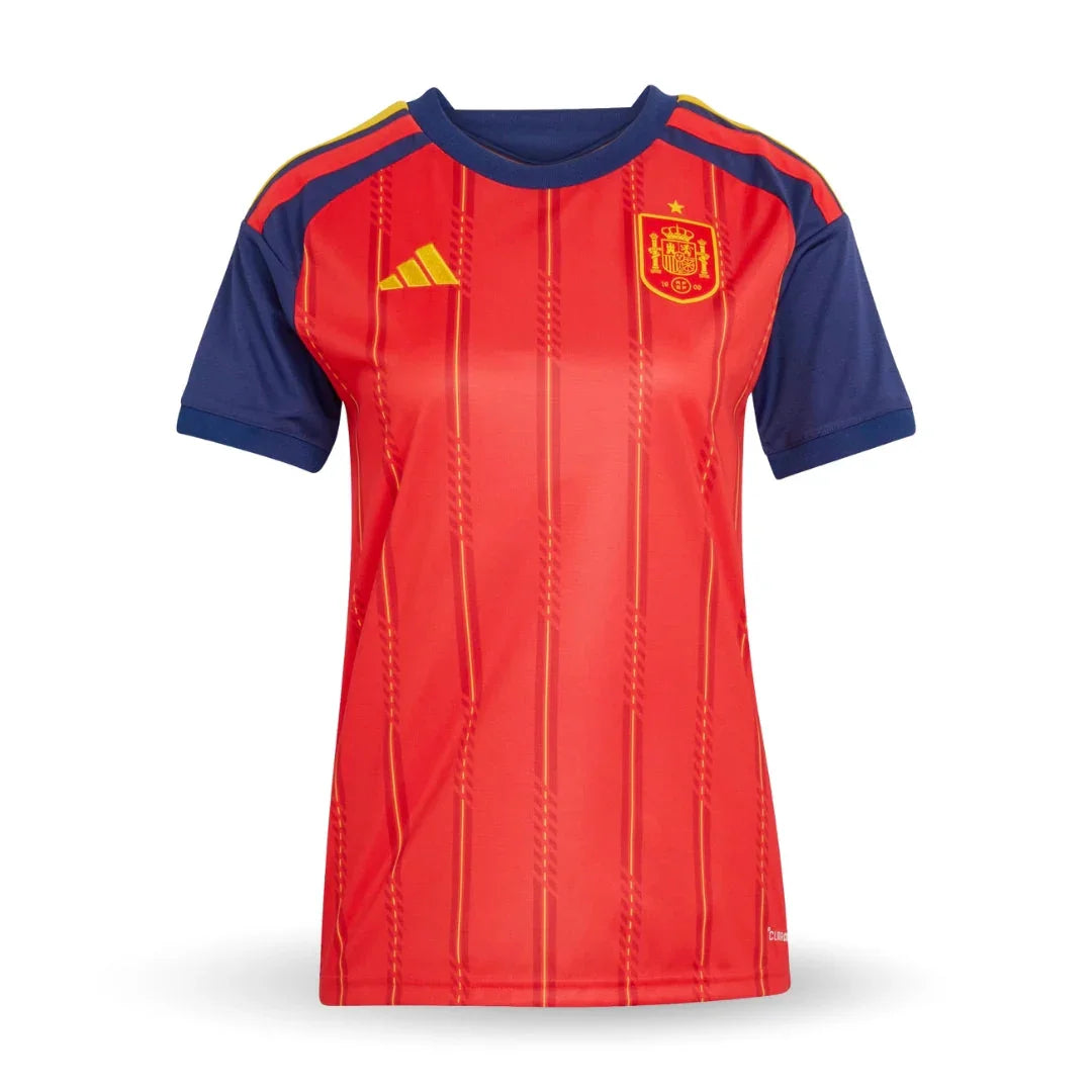 Camiseta roja selección española de fútbol mujer 2026, escudo y detalles adidas, Reino del Futbol