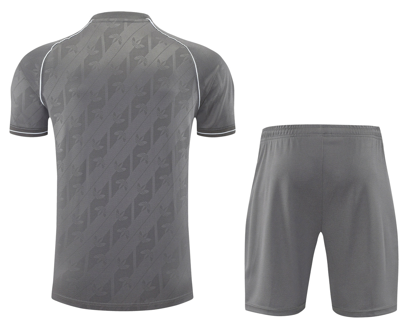 CAMISETA Y PANTALÓN CORTO ENTRENAMIENTO REAL MADRID 25/26