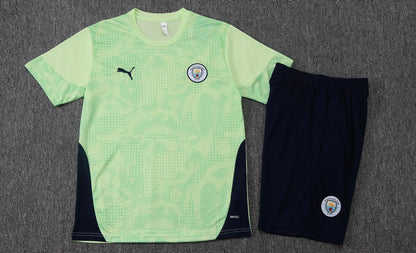 CAMISA E PANTALONES CORTOS PARA NIÑOS MANCHESTER CITY 25/26