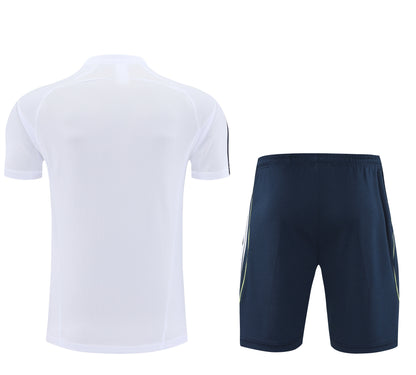 CAMISETA Y PANTALÓN CORTO ENTRENAMIENTO REAL MADRID 25/26