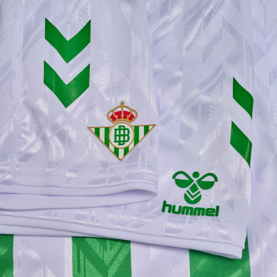 CAMISETA Y PANTALÓN CORTO NIÑO REAL BETIS HOME 24/25