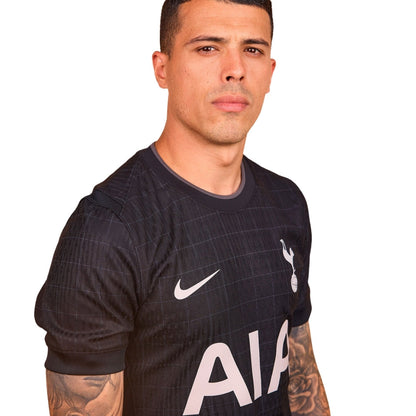 Camiseta Tottenham Hotspur visitante 2025-2026 negra modelo hombre, Reino del Futbol