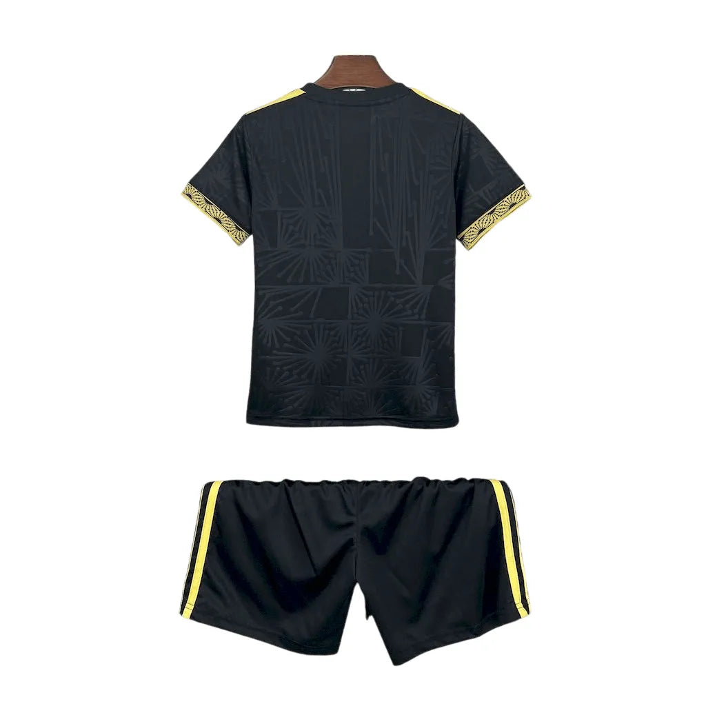 UNIFORME NIÑOS MÉXICO GOLD 2025/26 - NEGRO Y DORADO