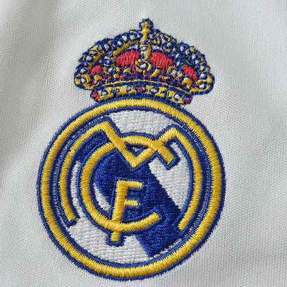 KIT NIÑOS REAL MADRID LOCAL 2026/27 AFICIONADO - BLANCO