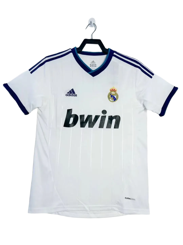 Camiseta retro Real Madrid 2012-13 blanca, Adidas, sponsor bwin, exclusiva en Reino del Futbol