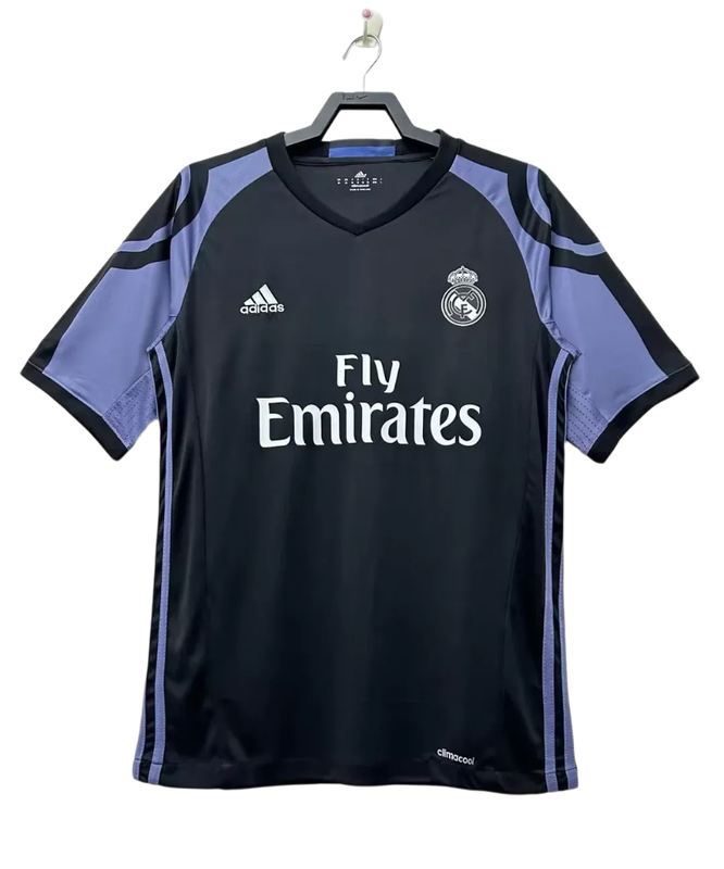 Camiseta Real Madrid 2016-2017 tercera equipación retro negra con detalles morados, exclusiva Reino del Futbol