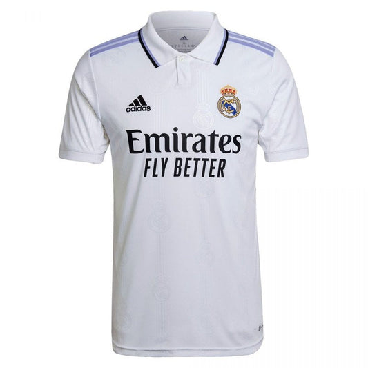 Camiseta Real Madrid 2022-2023 local, blanca, logo Adidas y Emirates, tienda Reino del Fútbol