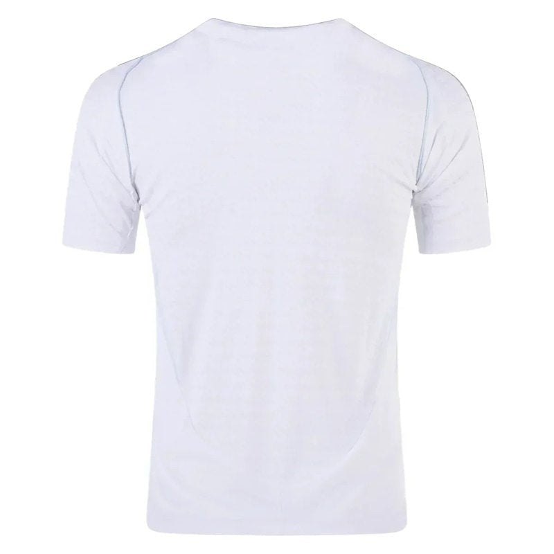 Espalda de la camiseta Real Madrid 2024-25 versión jugador color blanco, Reino del Futbol