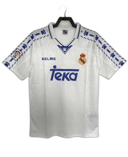 Camiseta Real Madrid 96-97 retro blanca, escudo bordado y sponsor Teka, edición especial Reino del Futbol